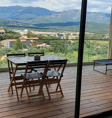 2 Pièces Dans Le Centre Historique De Vecchio